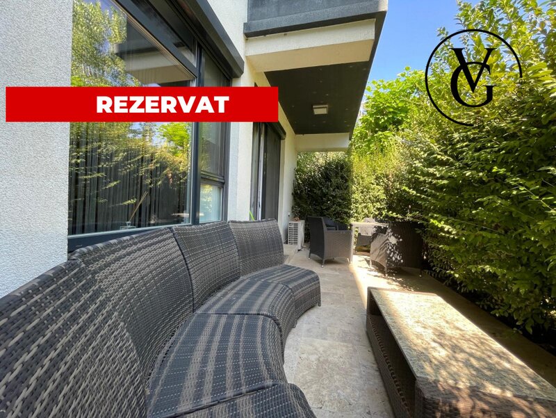 Apartament spatios | Curte privata | 2 Locuri de parcare 